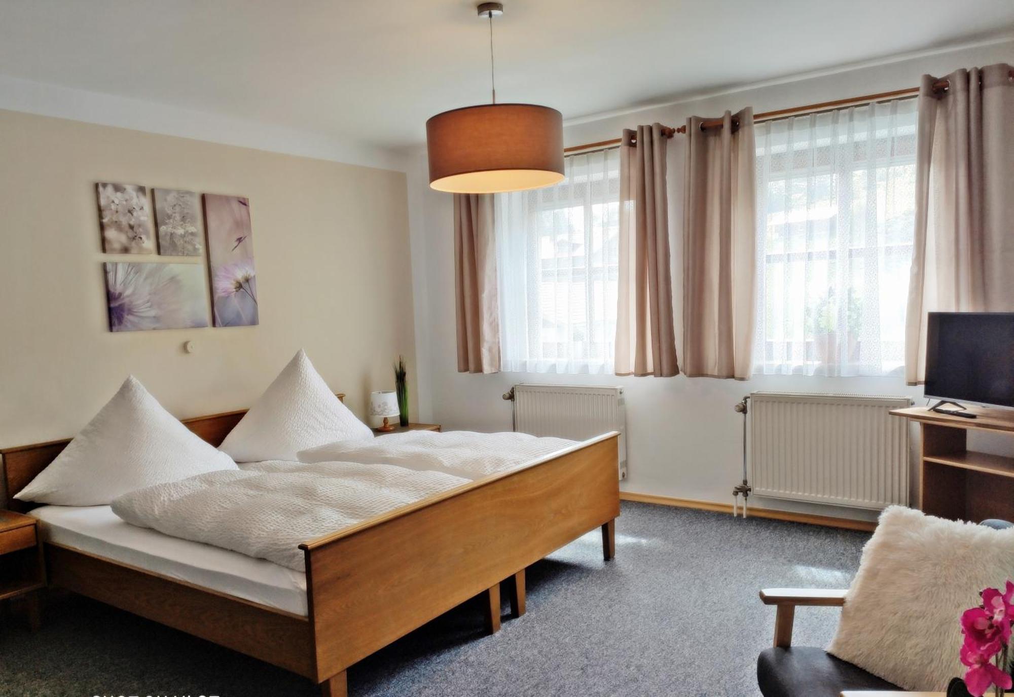 Pension Philippsreut "Zum Pfenniggeiger" Am Goldsteigwanderweg Kültér fotó